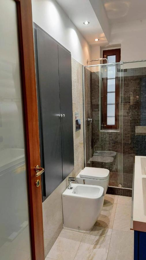 Vfh Stylish Boutique Apartment-City Center ميلان المظهر الخارجي الصورة